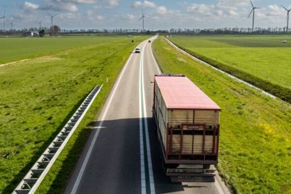 Décarbonation du transport routier : les chargeurs prêts à avancer, mais pas à n’importe quel prix